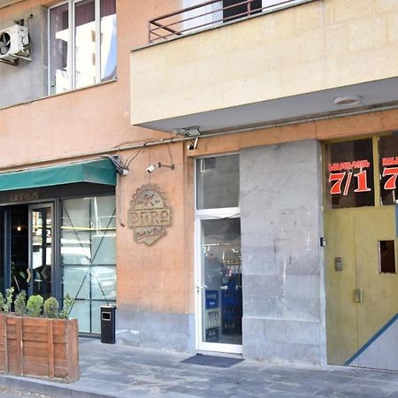 Armenak Apartment 7/1 Nalbandyan Ereván Exterior foto